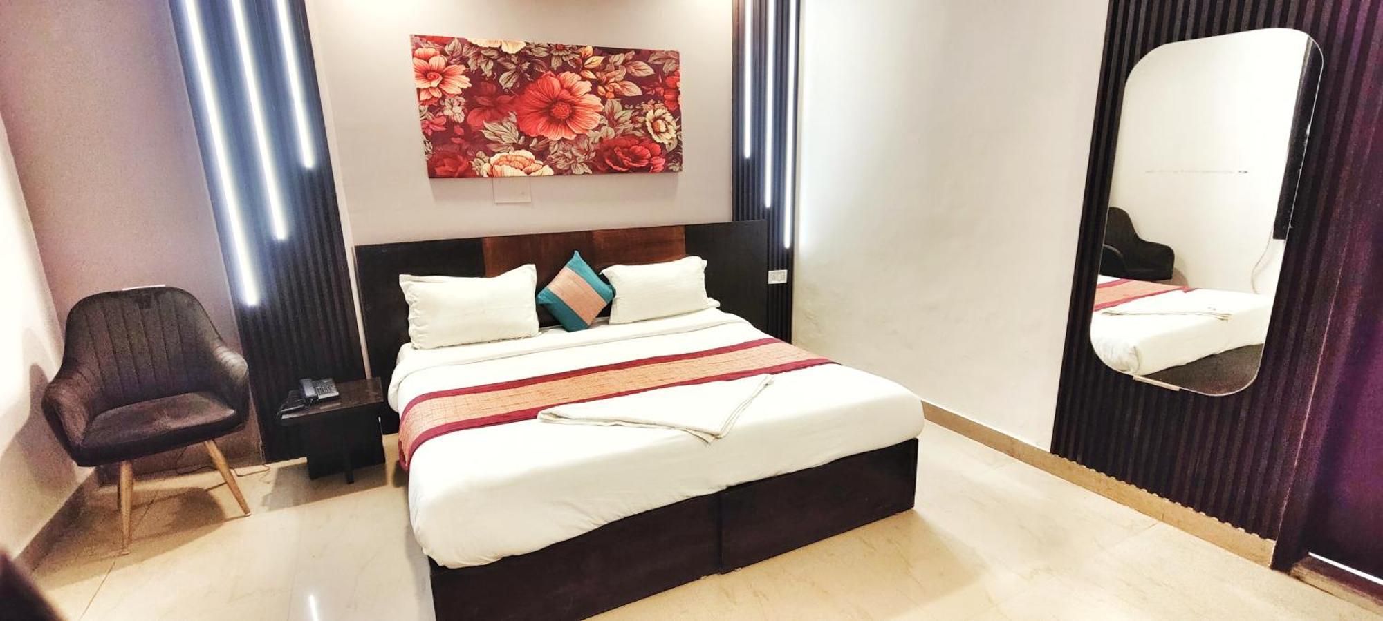 Airport Hotel The Terminal New Delhi Exterior photo